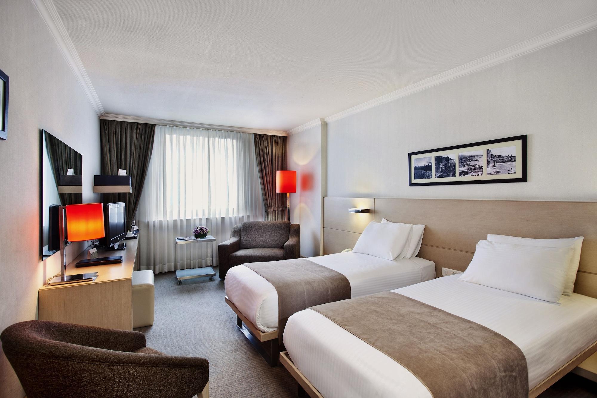 Eresin Hotels Taxim & Premier Estambul Exterior foto